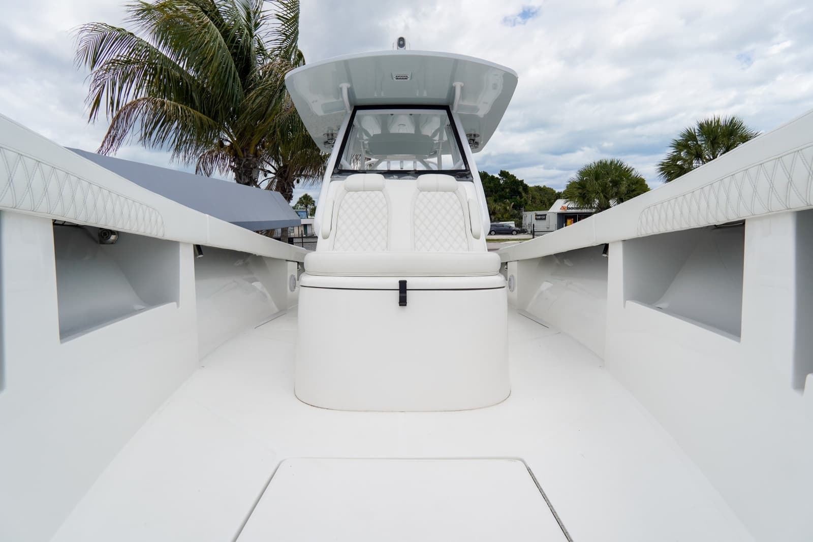 2024 Front Runner CC