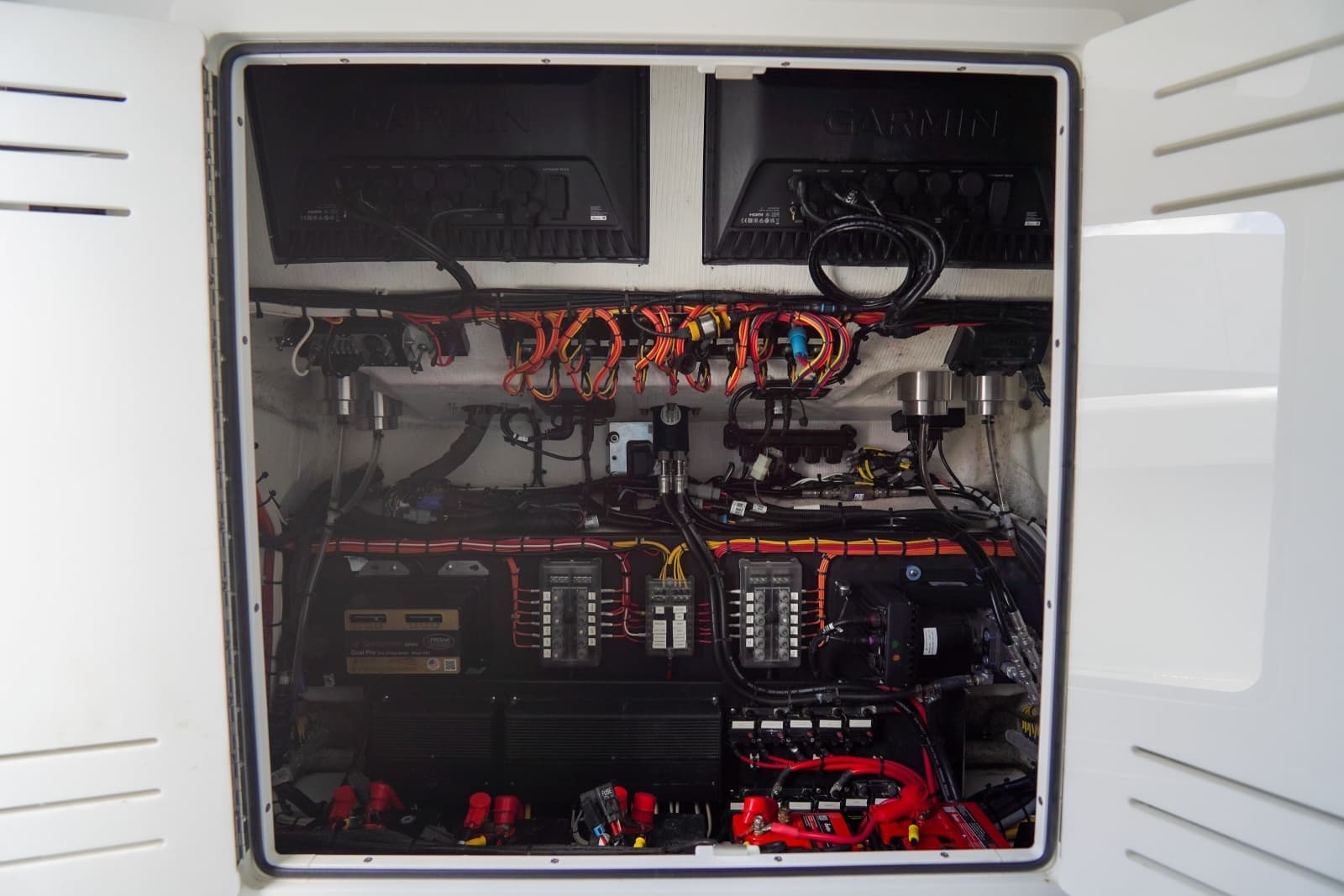 2024 Front Runner CC