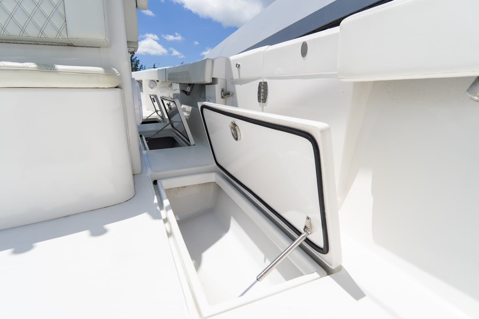 2024 Front Runner CC