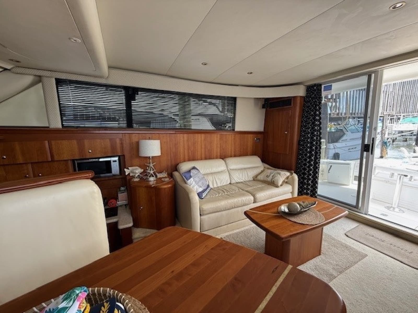 2001 Silverton 42 Convertible