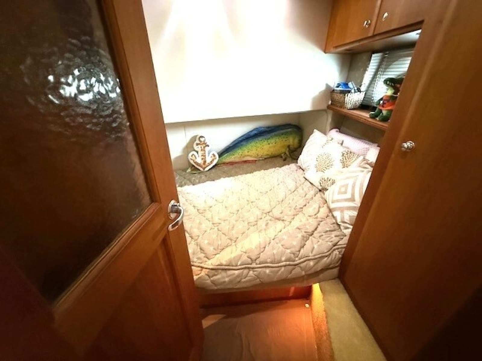 2001 Silverton 42 Convertible