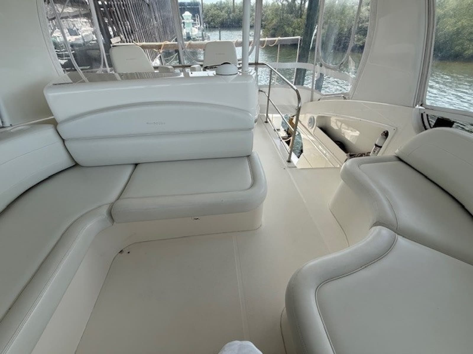 2001 Silverton 42 Convertible