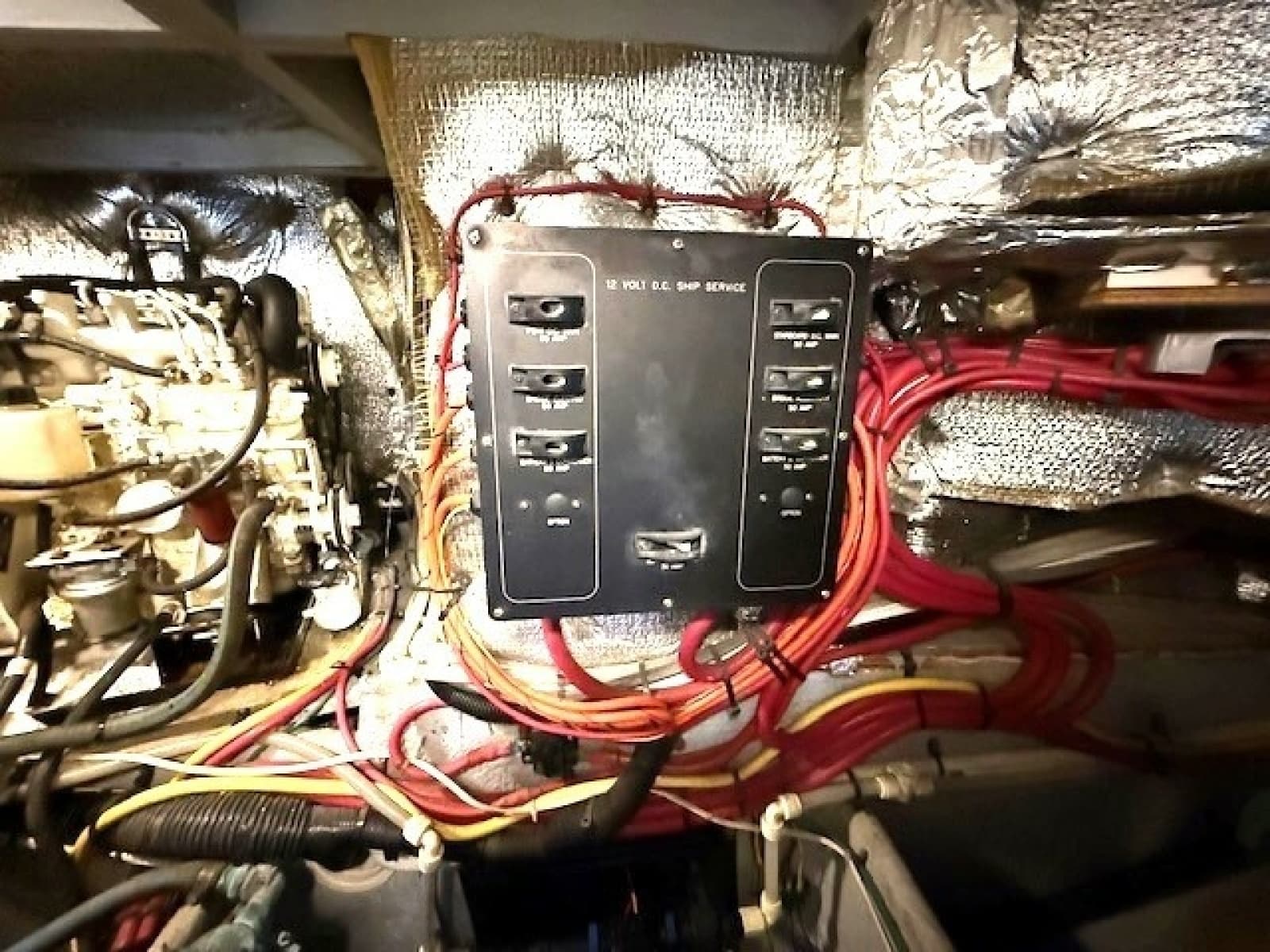 2001 Silverton 42 Convertible