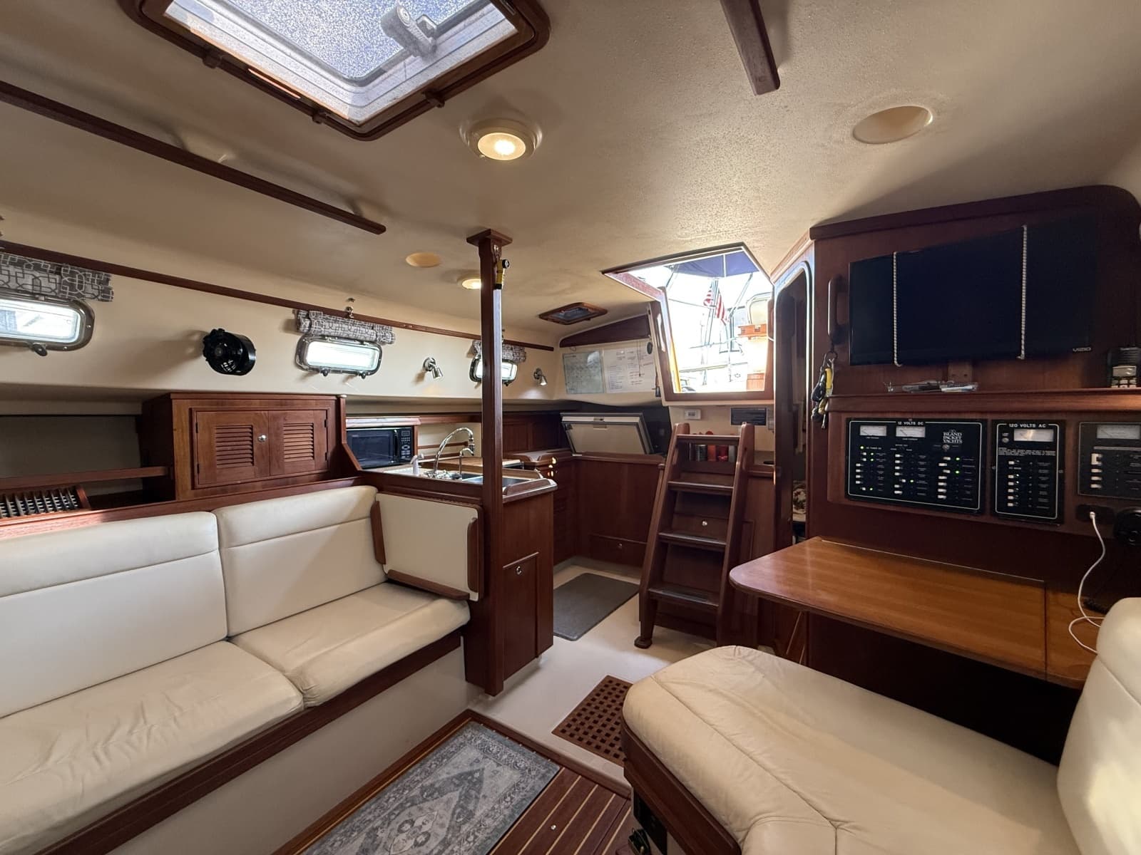 2003 Island Packet 380