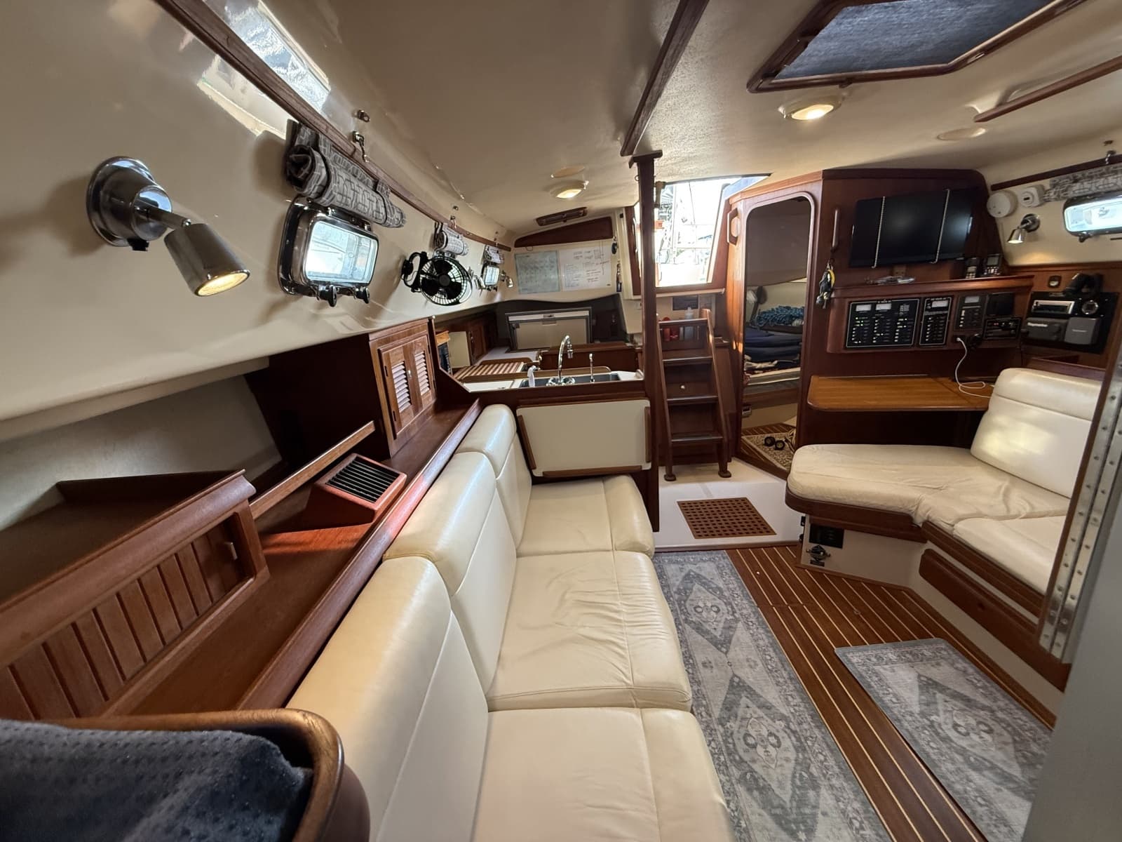 2003 Island Packet 380