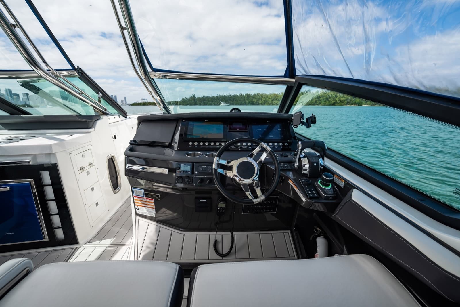 2021 Monterey 378SE Super Express