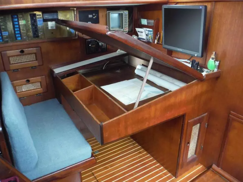 1980 Corbin 39 Aft Cockpit Cutter