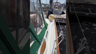 2002 Beneteau Oceanis 42CC Exterior Flythrough