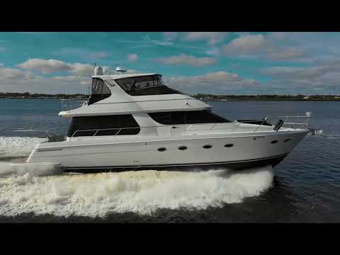 2002 Carver Yachts 53 Voyager